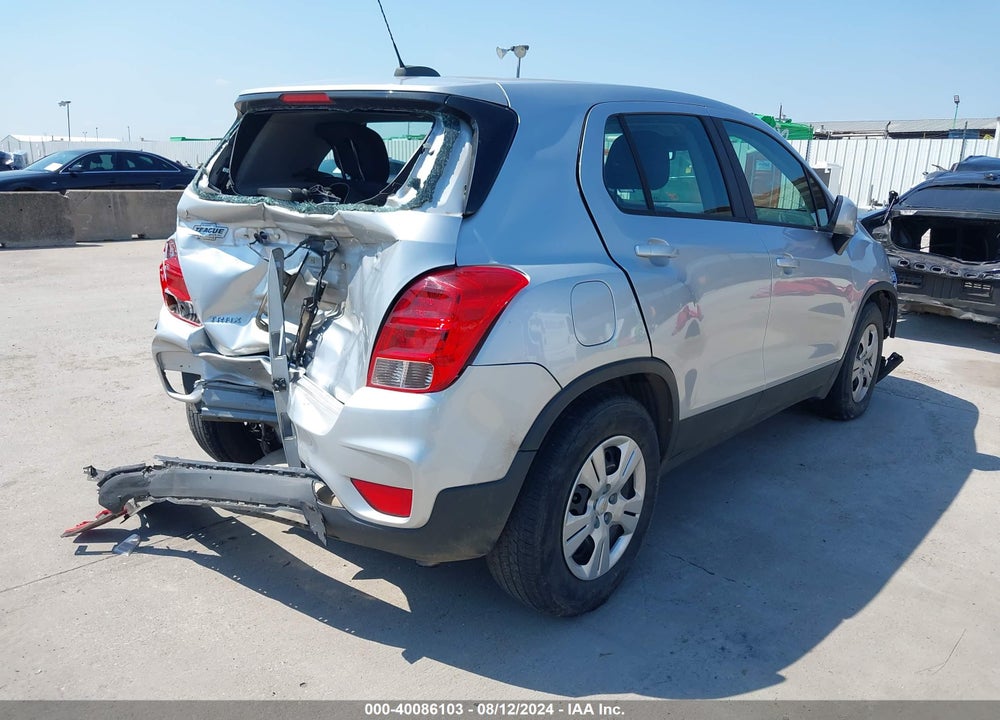 2018 CHEVROLET TRAX LS VIN: KL7CJKSB9JB721974
