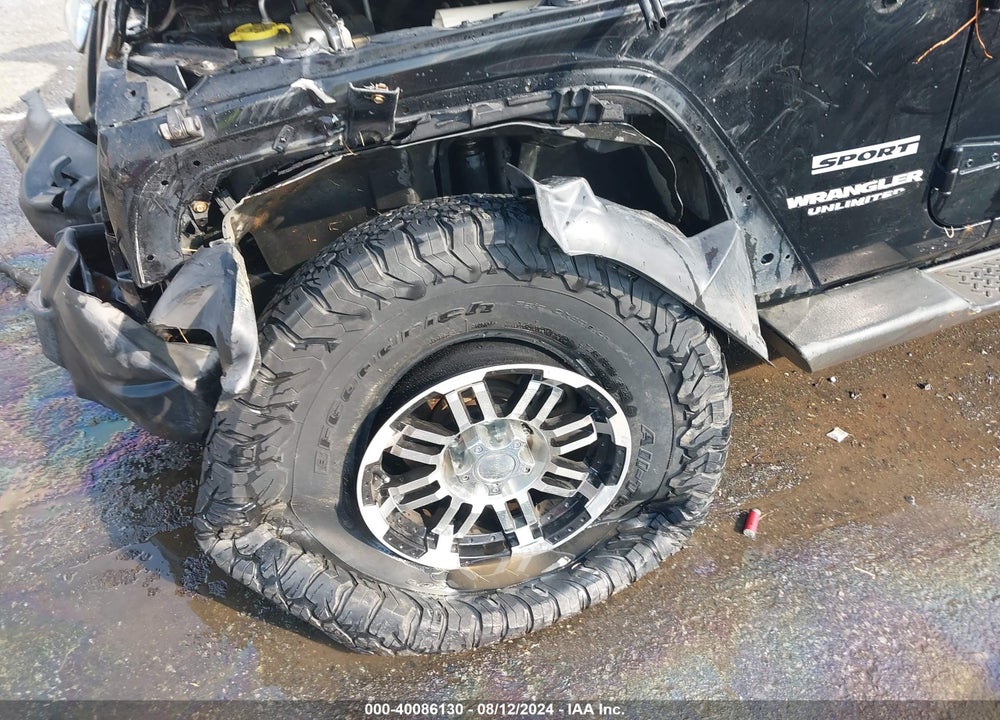 2012 JEEP WRANGLER UNLIMITED SPORT VIN: 1C4BJWDG0CL184830