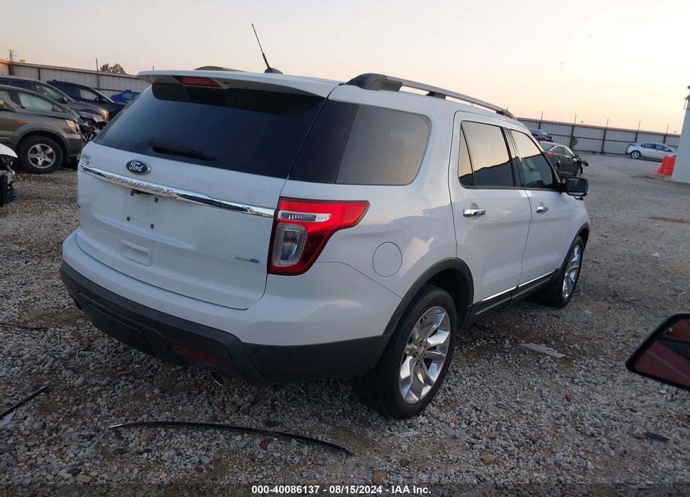 2015 FORD EXPLORER XLT VIN: 1FM5K8D80FGA38676