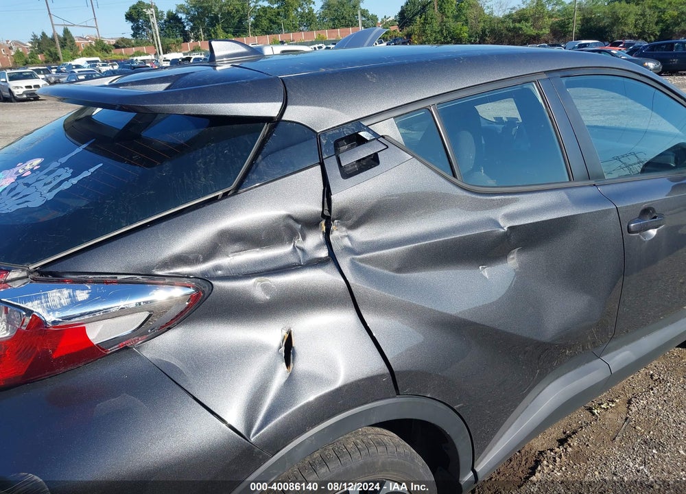 2019 TOYOTA C-HR XLE VIN: NMTKHMBX4KR075706