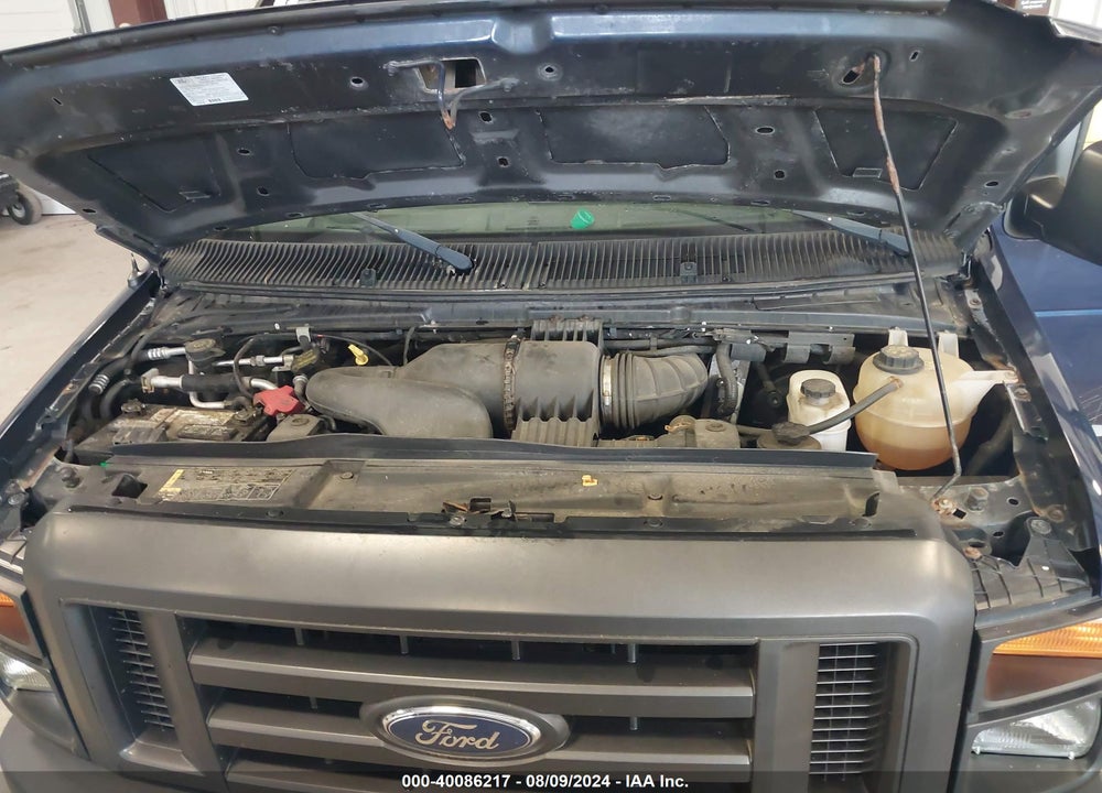 2011 FORD E-350 SUPER DUTY XL VIN: 1FBSS3BL8BDA09377