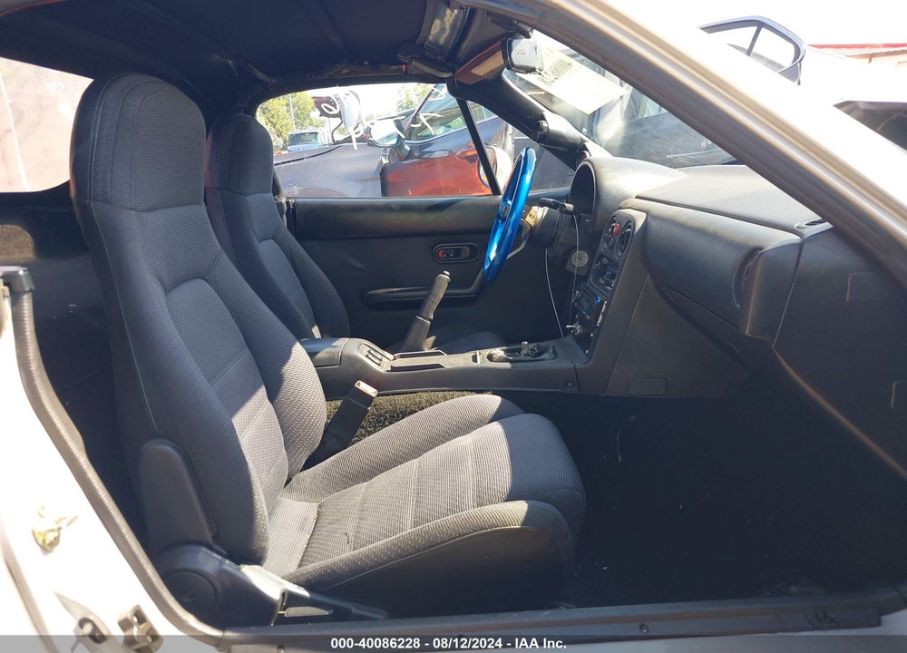 1992 MAZDA MX-5 MIATA VIN: JM1NA3512N0308851