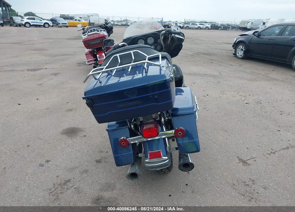 2000 HARLEY-DAVIDSON FLHTCI VIN: 1HD1FFW10YY632241