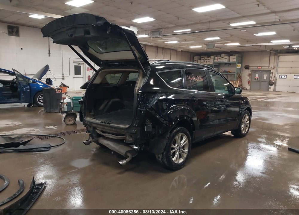 2017 FORD ESCAPE SE VIN: 1FMCU9GD1HUC58364