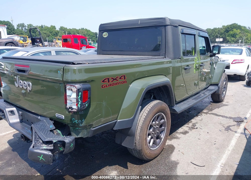 2021 JEEP GLADIATOR OVERLAND 4X4 VIN: 1C6HJTFG2ML610919
