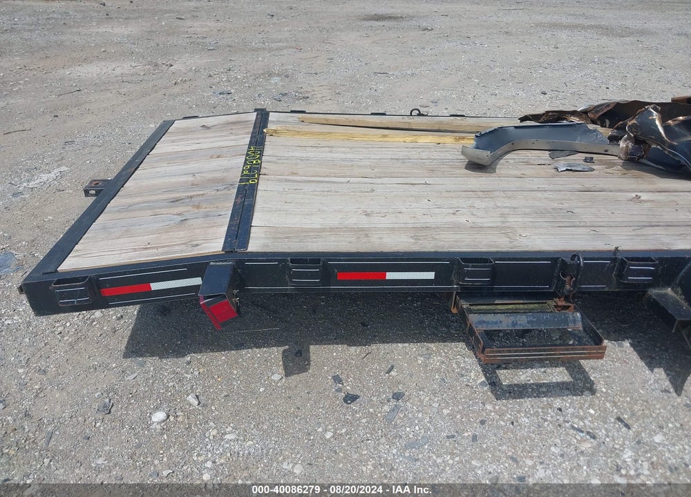 2017 TRAILER FLATBED VIN: 4G7U1UK27HT001254