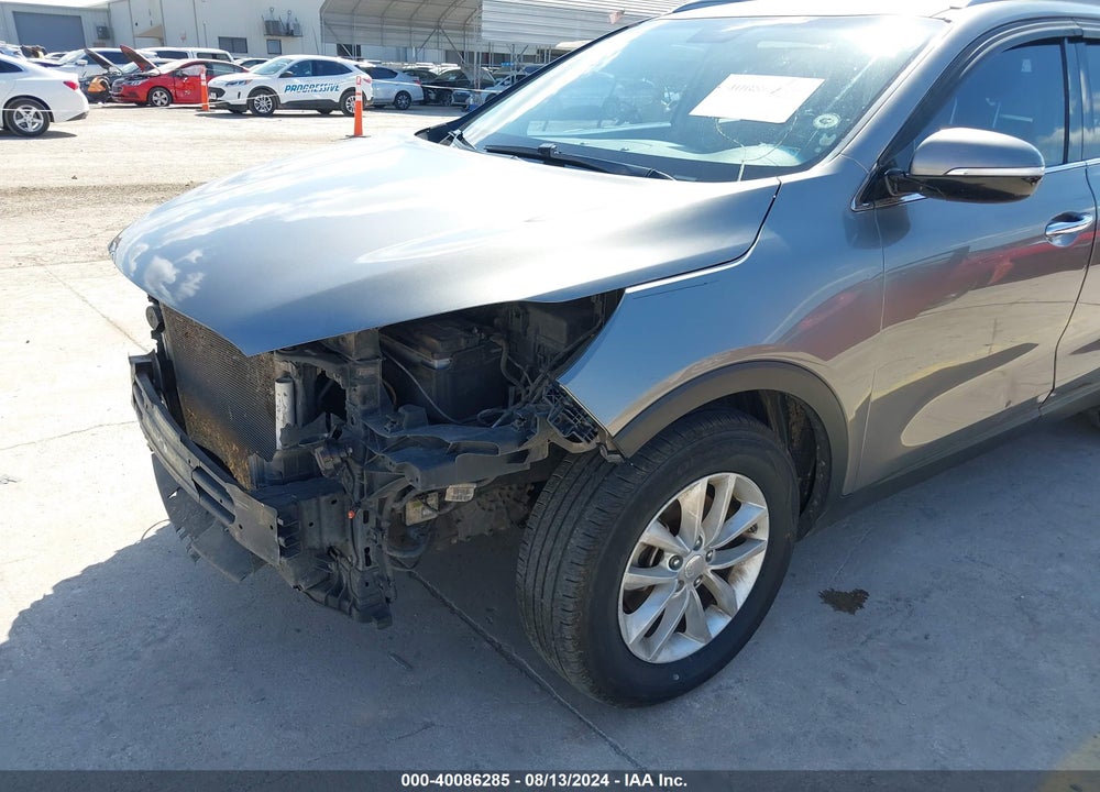 2016 KIA SORENTO 3.3L LX VIN: 5XYPG4A54GG012278
