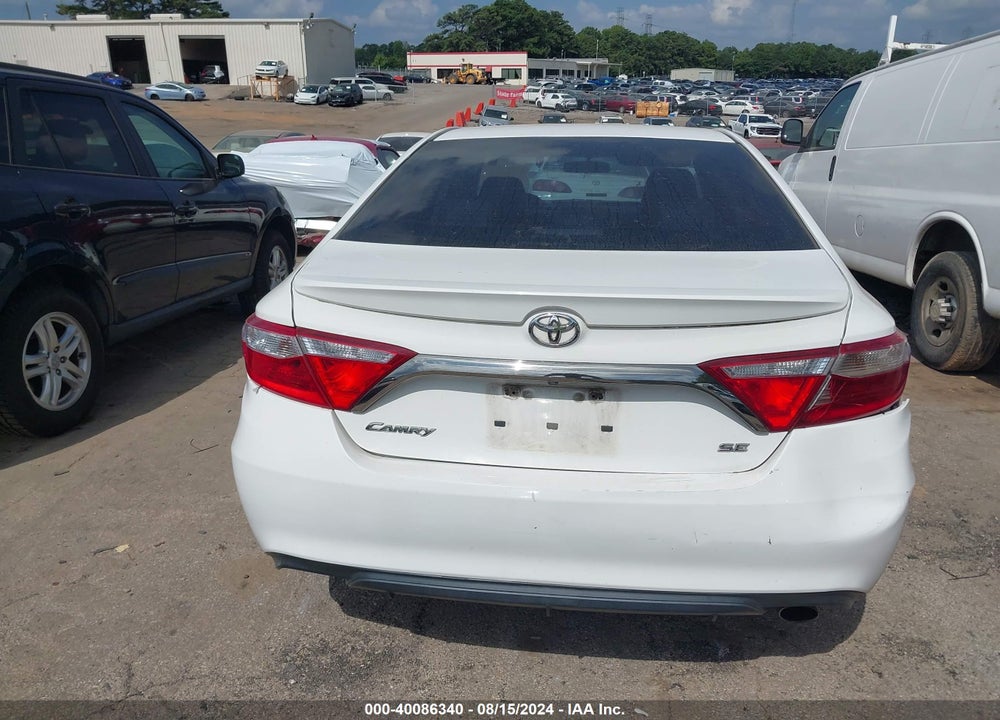 2016 TOYOTA CAMRY SE VIN: 4T1BF1FK1GU125447