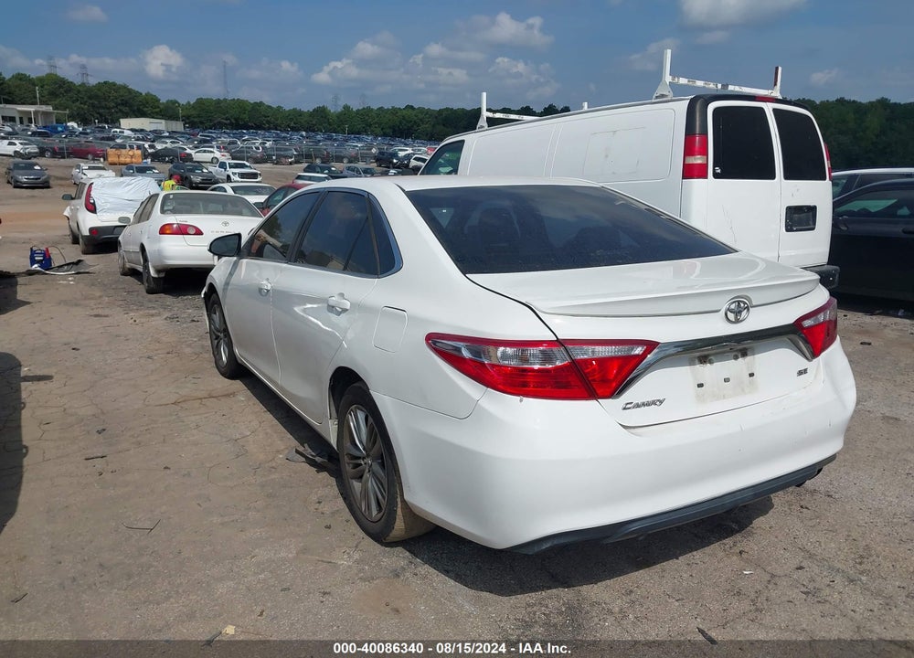 2016 TOYOTA CAMRY SE VIN: 4T1BF1FK1GU125447