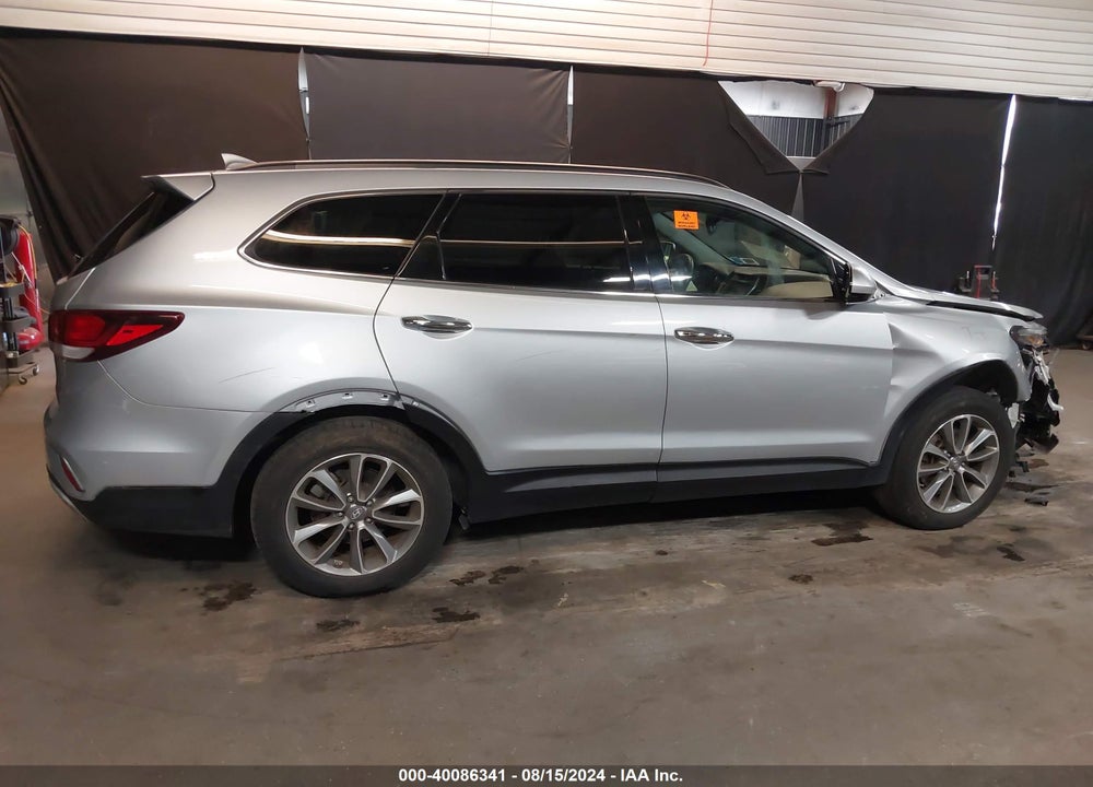 2017 HYUNDAI SANTA FE SE VIN: KM8SM4HF6HU195731