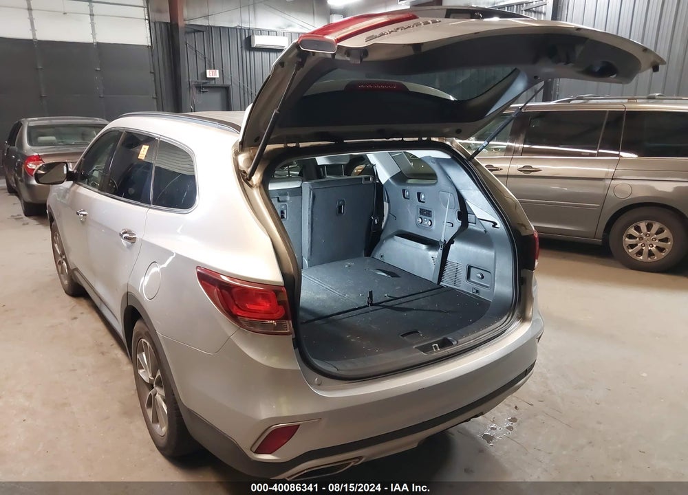 2017 HYUNDAI SANTA FE SE VIN: KM8SM4HF6HU195731