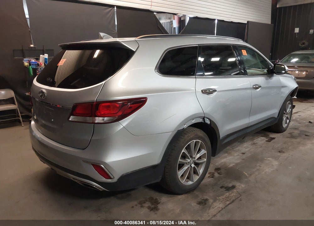 2017 HYUNDAI SANTA FE SE VIN: KM8SM4HF6HU195731