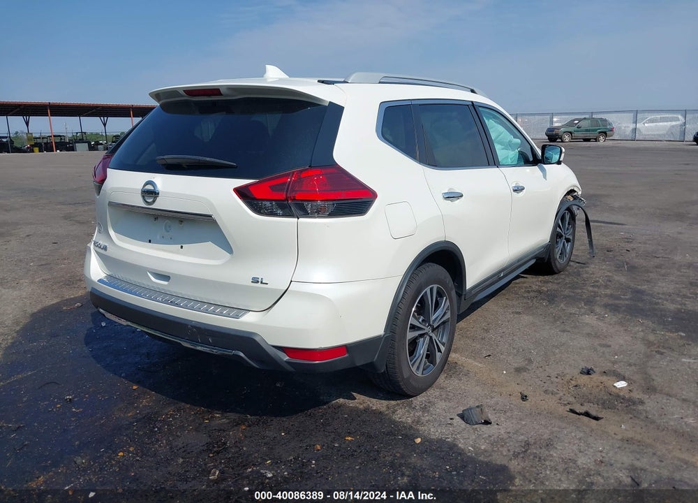2017 NISSAN ROGUE SL VIN: 5N1AT2MT3HC850254
