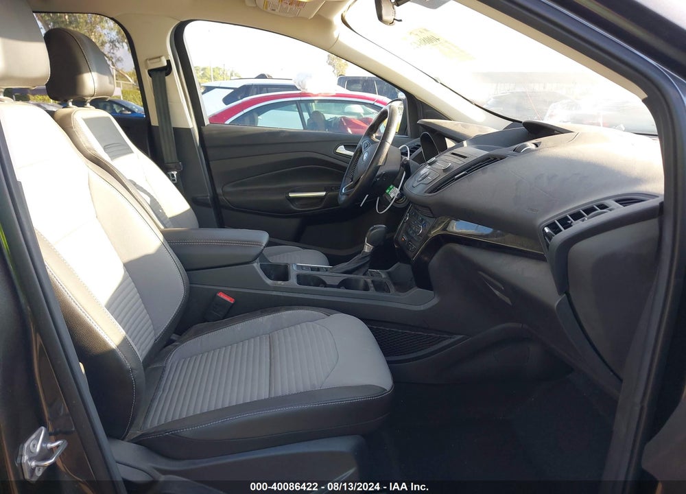 2017 FORD ESCAPE SE VIN: 1FMCU0G9XHUE09063