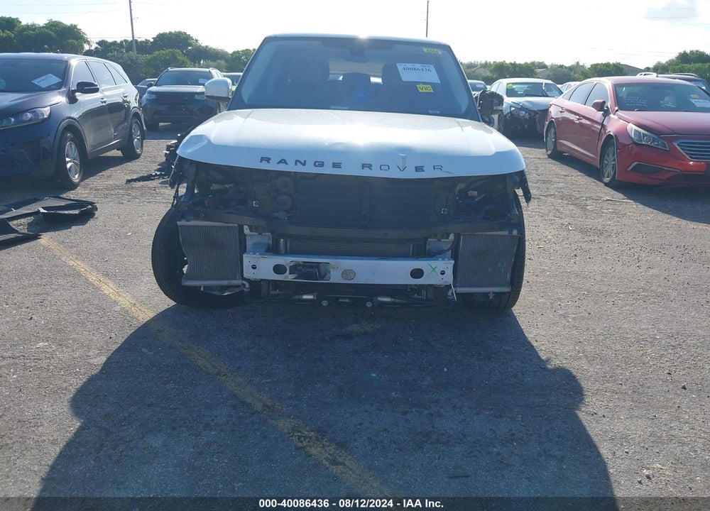2020 LAND ROVER RANGE ROVER SUPERCHARGED VIN: SALGS5SE4LA412105