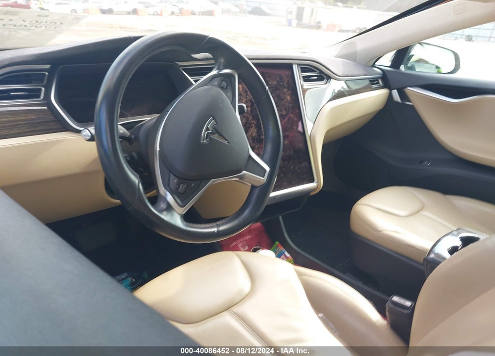 2015 TESLA MODEL S 70D/85D/P85D VIN: 5YJSA1H20FF081240