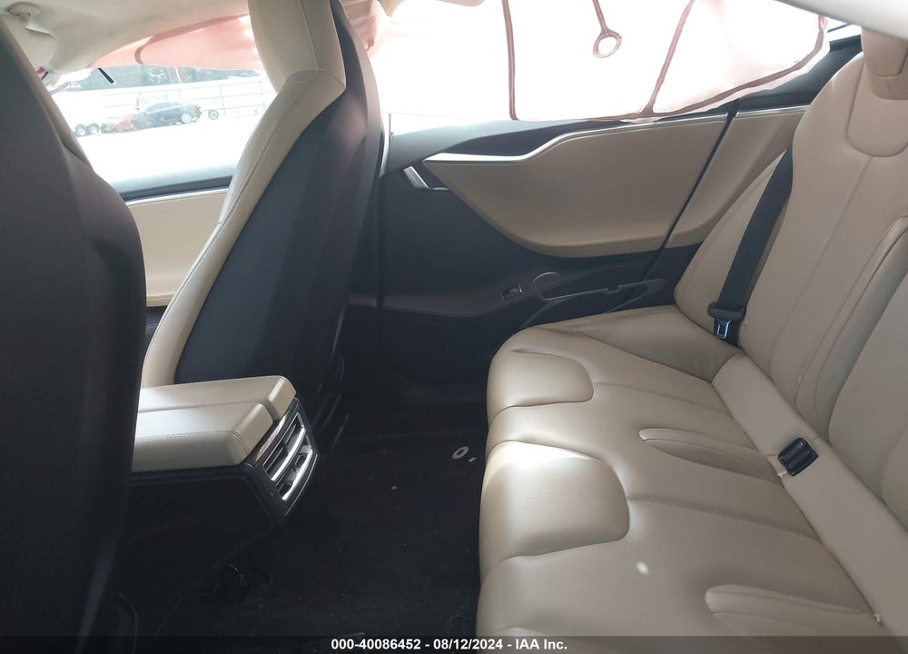 2015 TESLA MODEL S 70D/85D/P85D VIN: 5YJSA1H20FF081240
