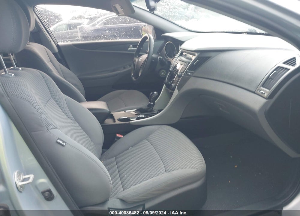 2012 HYUNDAI SONATA GLS VIN: 5NPEB4AC8CH415106