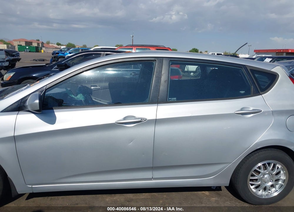2013 HYUNDAI ACCENT GS VIN: KMHCT5AE3DU092050