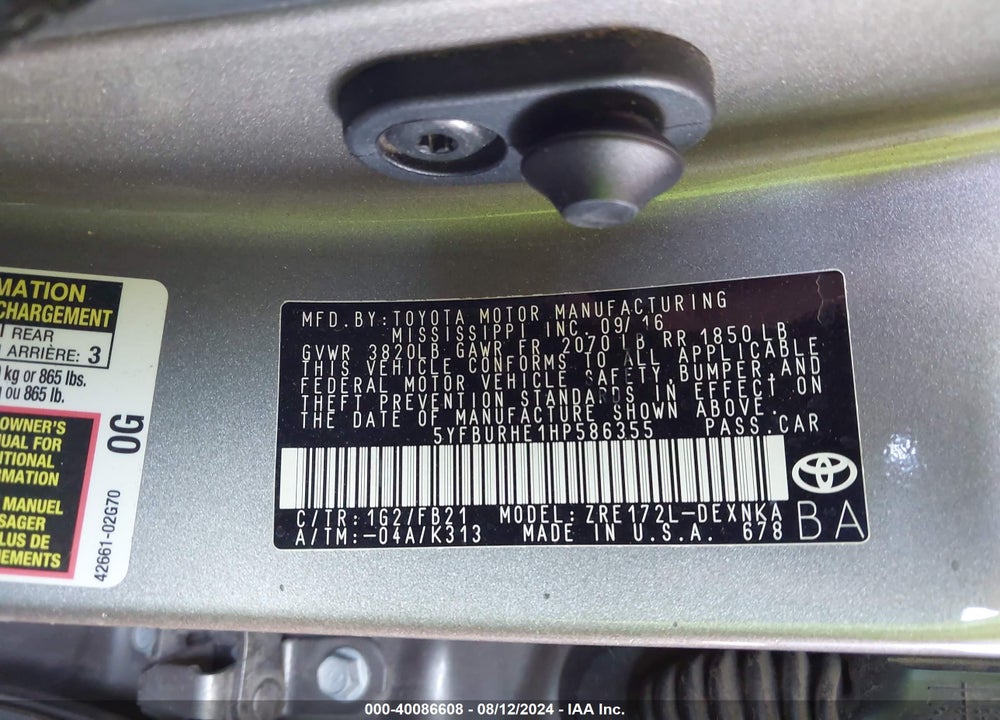 2017 TOYOTA COROLLA LE VIN: 5YFBURHE1HP586355