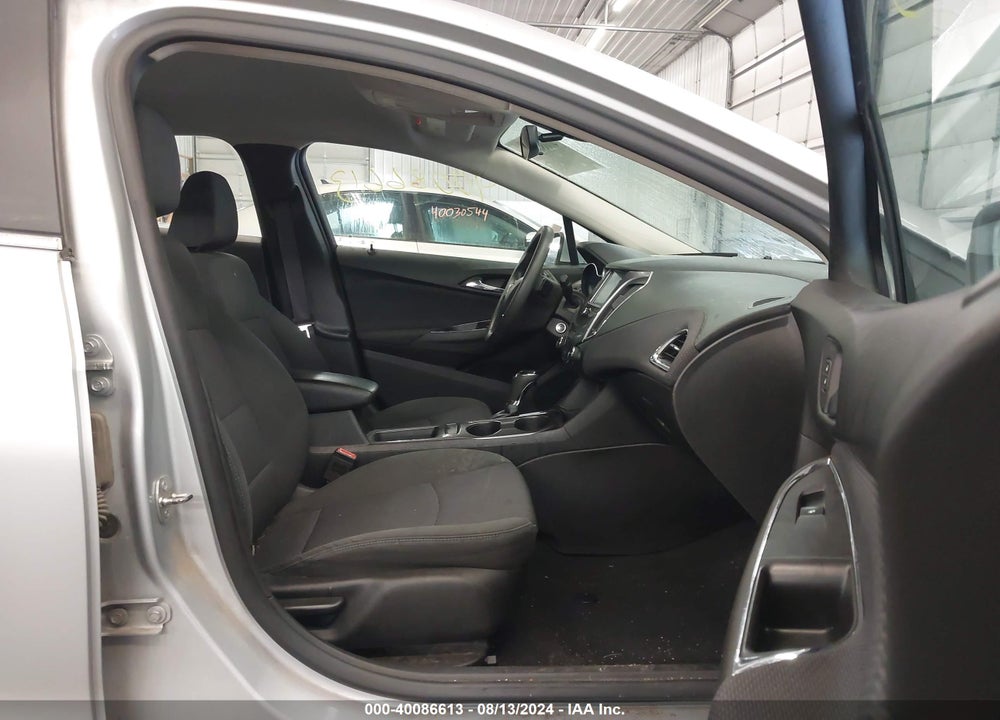2017 CHEVROLET CRUZE LT AUTO VIN: 1G1BE5SM6H7103538