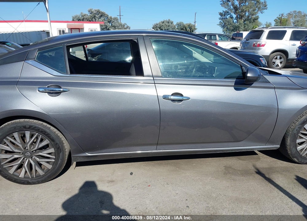 2023 NISSAN ALTIMA SV FWD VIN: 1N4BL4DV4PN375129