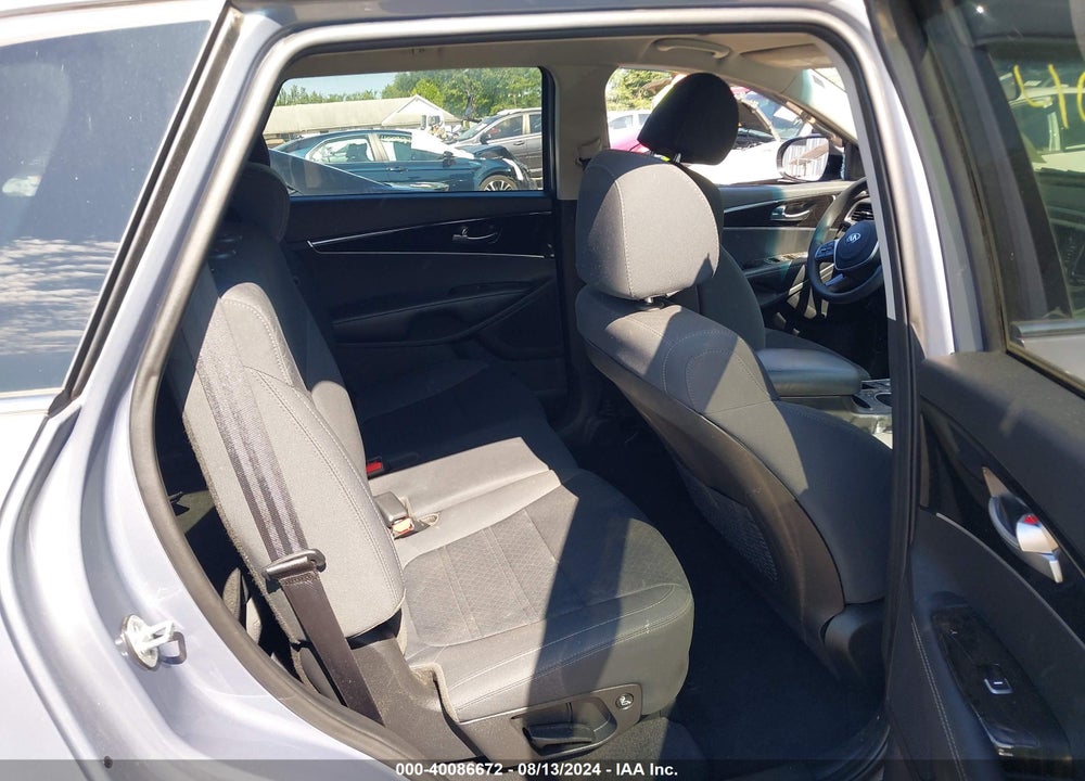 2020 KIA SORENTO 2.4L L VIN: 5XYPG4A32LG664292