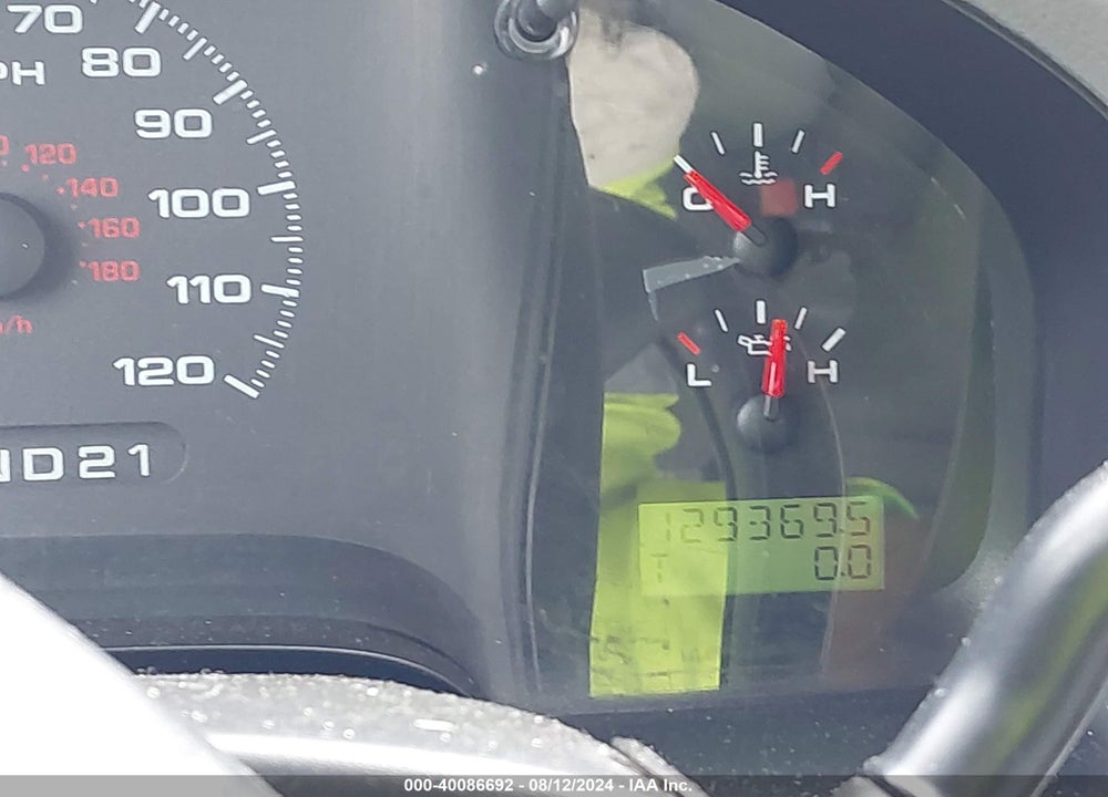 2007 FORD F-150 STX/XL/XLT VIN: 1FTRF12277KB00749