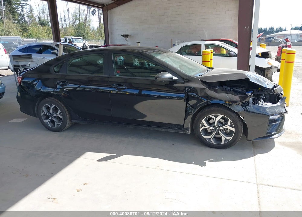 2021 KIA FORTE LXS VIN: 3KPF24AD7ME356696