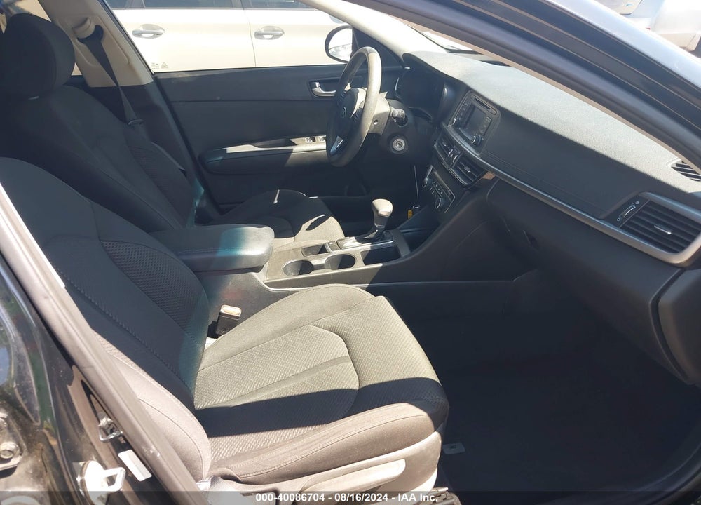 2016 KIA OPTIMA VIN: 5XXGT4L31GG052801