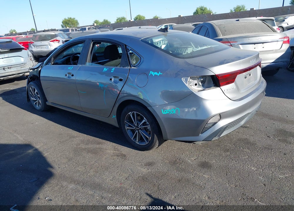 2022 KIA FORTE LXS VIN: 3KPF24AD3NE475881