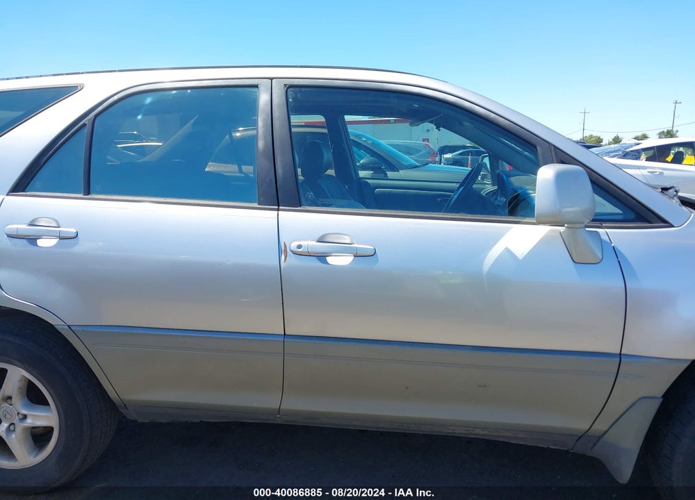 1999 LEXUS RX 300 VIN: JT6HF10U9X0092091