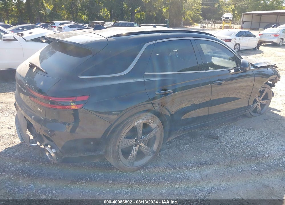 2022 GENESIS GV70 2.5T AWD VIN: KMUMADTB3NU039388