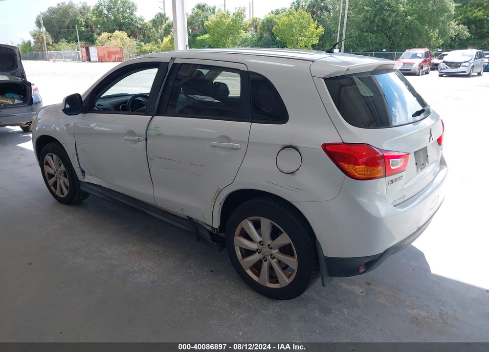 2015 MITSUBISHI OUTLANDER SPORT ES VIN: 4A4AP3AU3FE002588