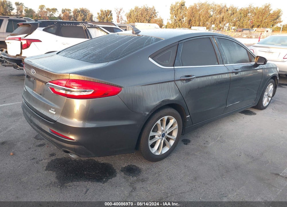 2019 FORD FUSION SE VIN: 3FA6P0HD1KR216039