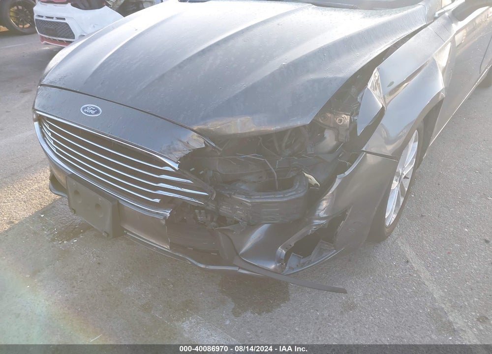 2019 FORD FUSION SE VIN: 3FA6P0HD1KR216039