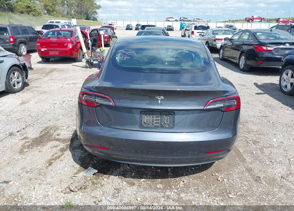 2022 TESLA MODEL 3 REAR-WHEEL DRIVE VIN: 5YJ3E1EA9NF188774