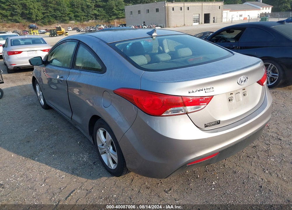 2013 HYUNDAI ELANTRA VIN: KMHDH6AE4DU008121