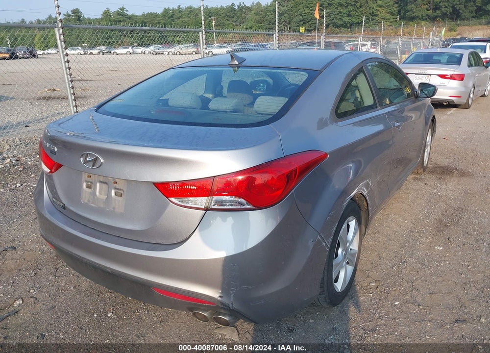 2013 HYUNDAI ELANTRA VIN: KMHDH6AE4DU008121