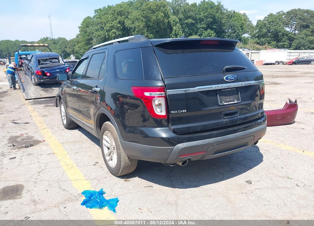2015 FORD EXPLORER VIN: 1FM5K8D85FGC27856