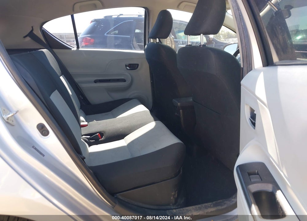2013 TOYOTA PRIUS C TWO VIN: JTDKDTB32D1537216