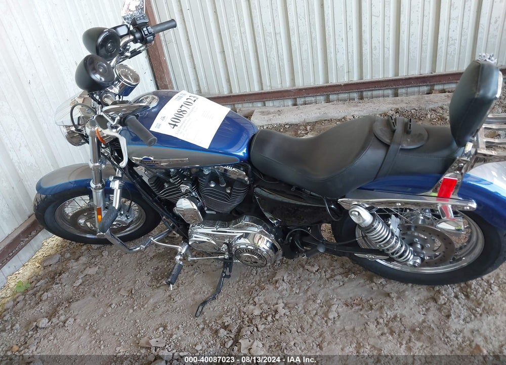 2017 HARLEY-DAVIDSON XL1200 C VIN: 1HD1CT313HC440000