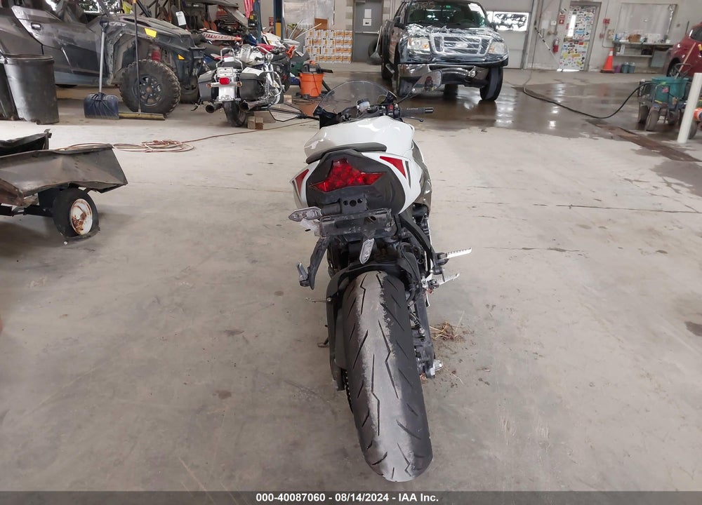 2024 KAWASAKI ZX636 K VIN: JKBZXJK1XRA001135