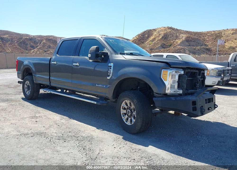 2017 FORD F-350 XLT VIN: 1FT8W3BT0HEC09537