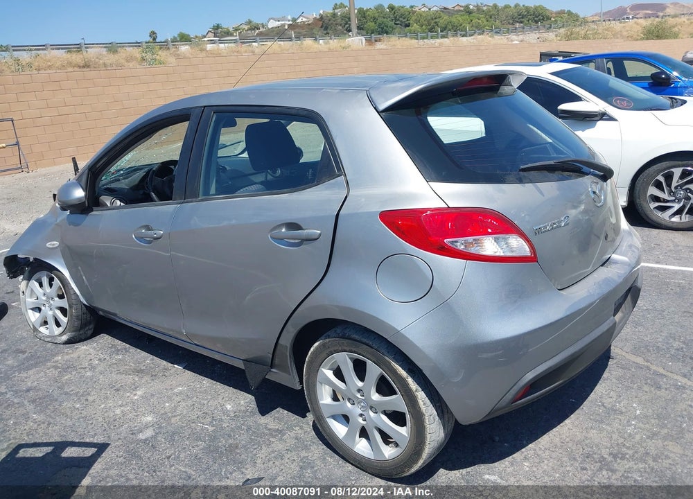 2011 MAZDA 2 TOURING VIN: JM1DE1HZ6B0101851