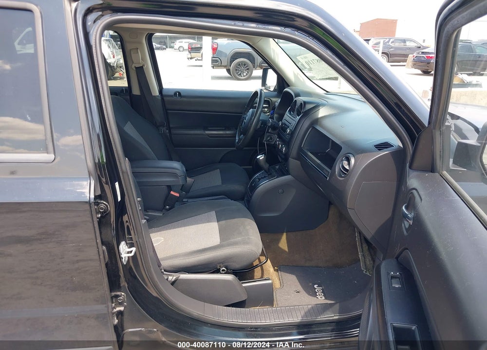 2014 JEEP PATRIOT LATITUDE VIN: 1C4NJPFA7ED883106