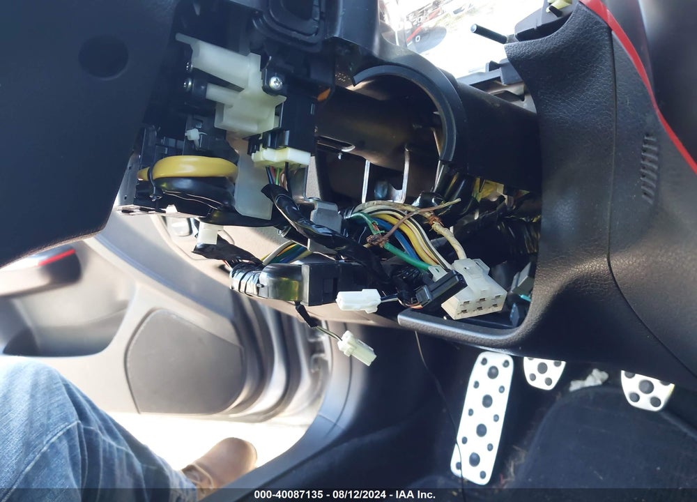 2011 SUBARU IMPREZA WRX PREMIUM VIN: JF1GV7F64BG525051