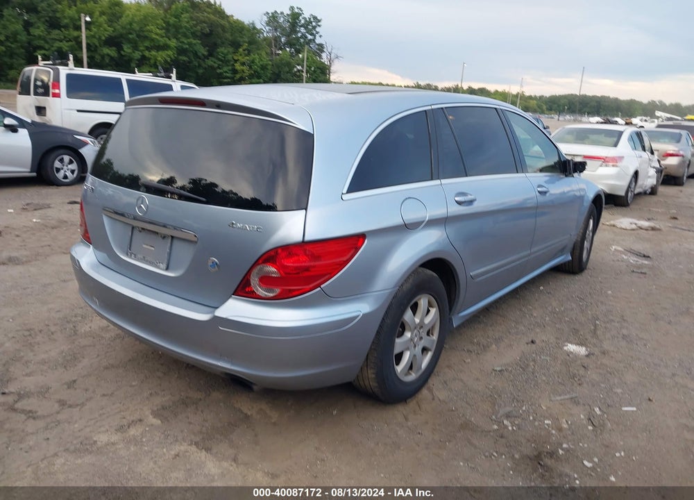 2007 MERCEDES-BENZ R 350 4MATIC VIN: 4JGCB65E77A048884