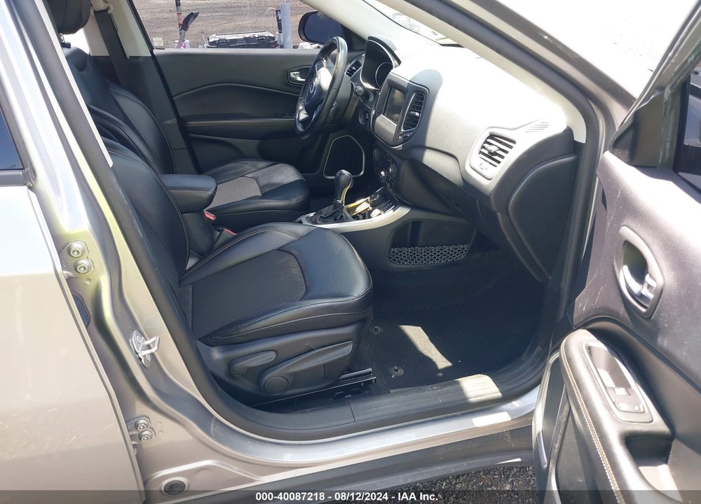 2018 JEEP COMPASS LATITUDE 4X4 VIN: 3C4NJDBB2JT321096