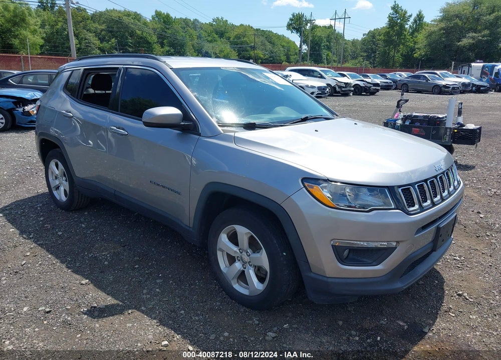 2018 JEEP COMPASS LATITUDE 4X4 VIN: 3C4NJDBB2JT321096